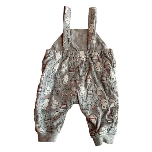 Gymboree Gray Jumper With A Bunny Print Pattern Size 3-6 Months - Picture 3 of 5